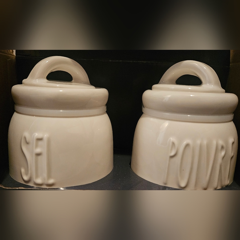 Salt & Pepper Jars SEL & POIVRE French Cream Coloured Adorable